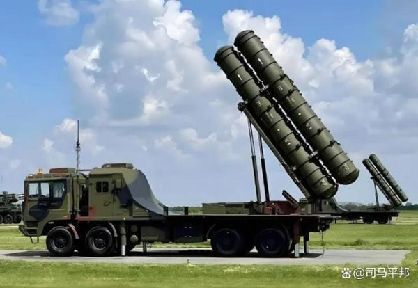 鼎坤策略 塞尔维亚即将大阅兵，拉中国武器出来炫耀，武契奇却突然现身日本